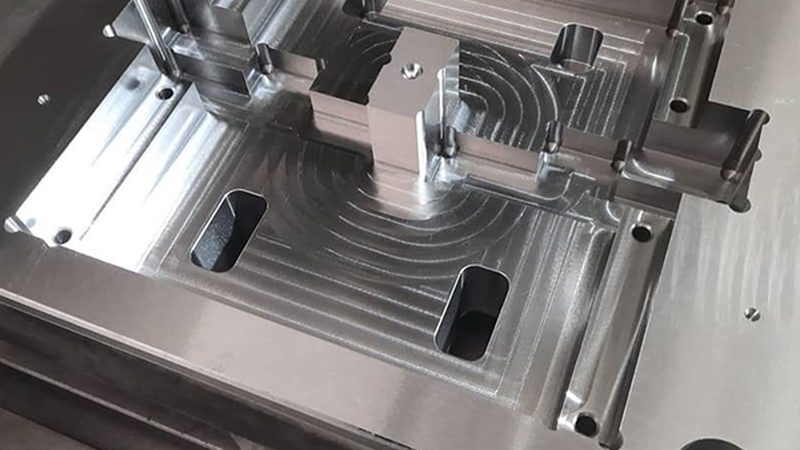 精密模具参数规格型号解析：揭秘模具制造的核心要素