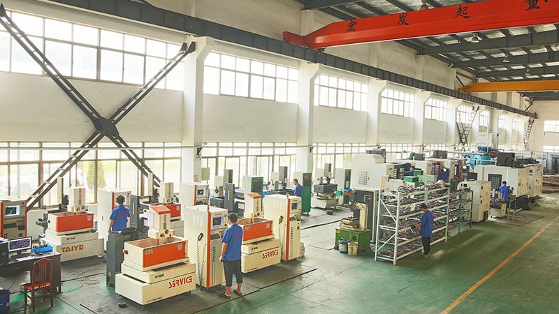 高精密塑胶模具定制：揭秘其核心工艺与选型要点